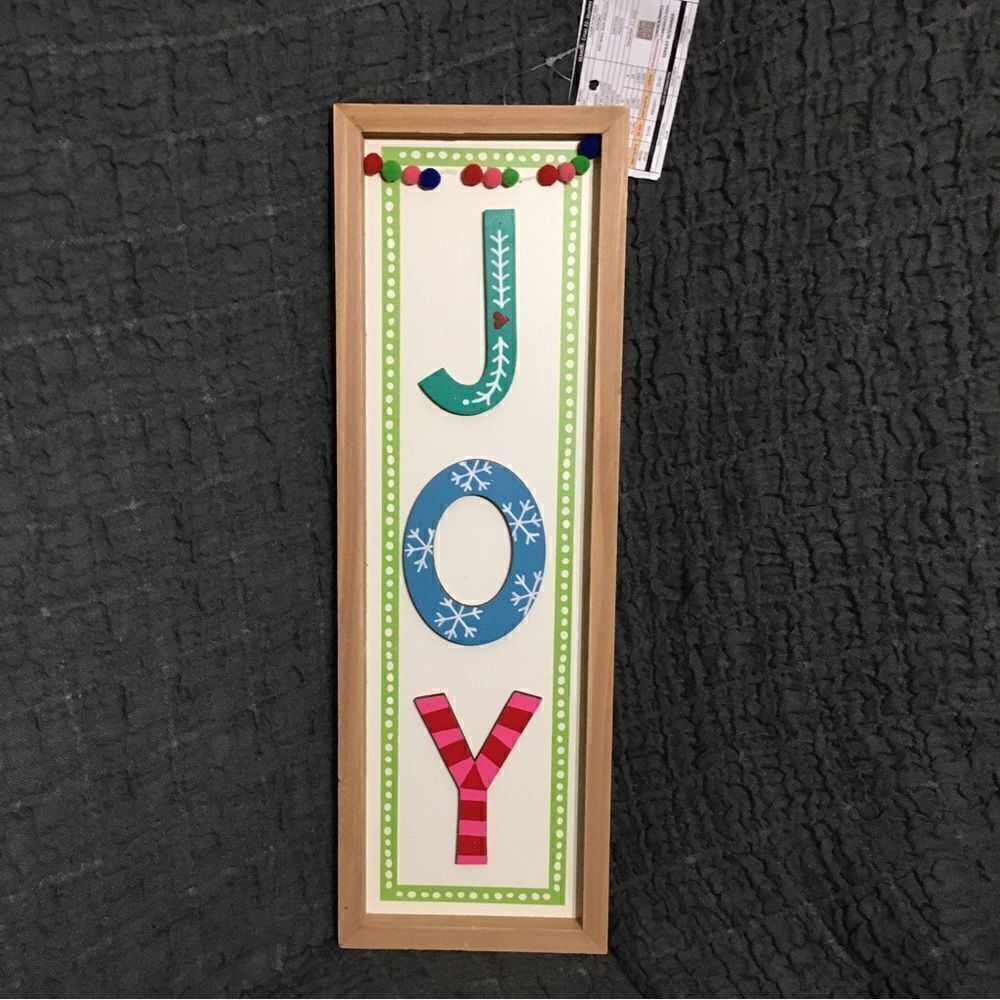 NWT "JOY" Word Christmas Wall Decor